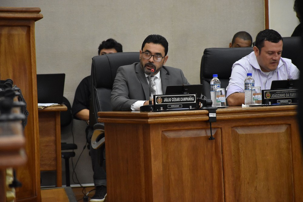 Vereador Júlio Campanha retornou a Câmara após passagem pela Secretaria de Cultura do município